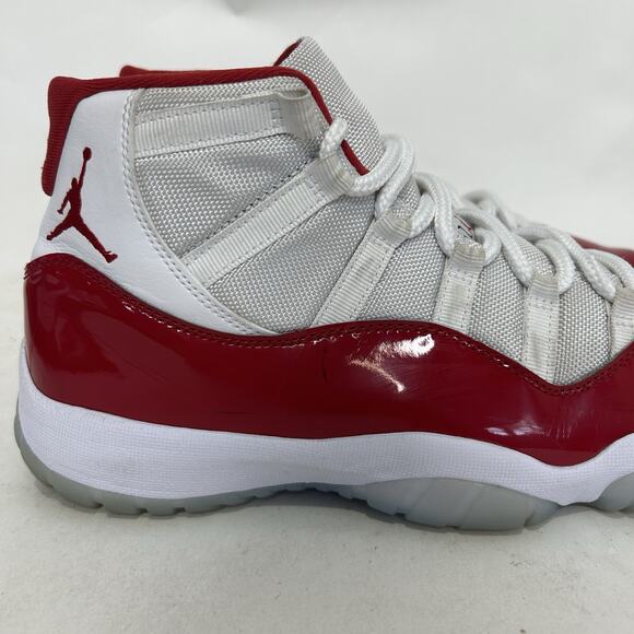 Nike Air Jordan 11 Retro OG “Cherry/White Varsity Red”